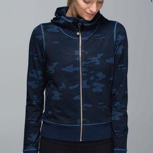 Lululemon Namaskar Hoodie - Size 4